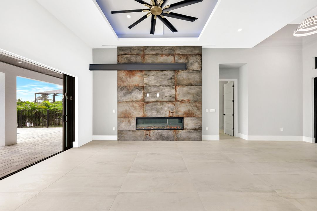 719 Old Burnt Store Rd N, Cape Coral, FL 33993