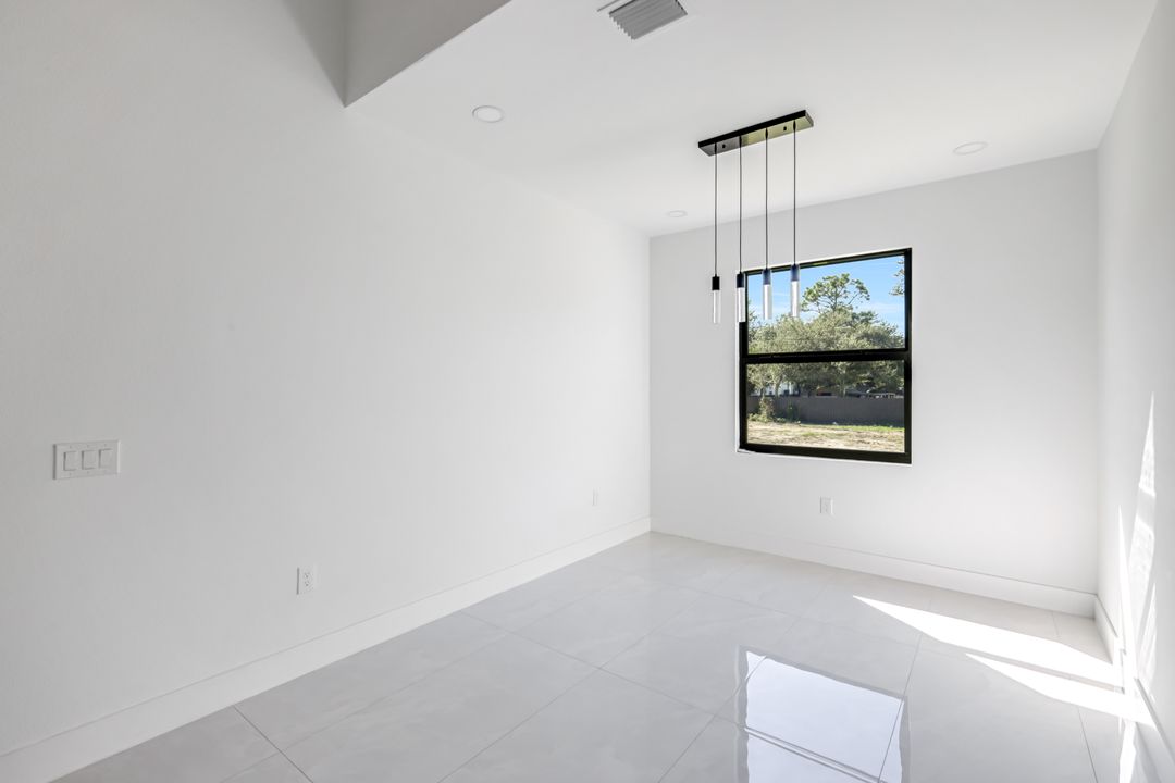 507 Prospect Ave, Lehigh Acres, FL 33972