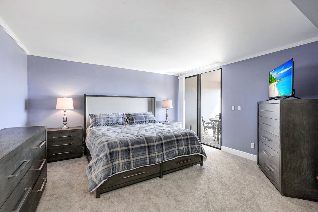 5260 S Landings Dr #809, Fort Myers, FL 33919