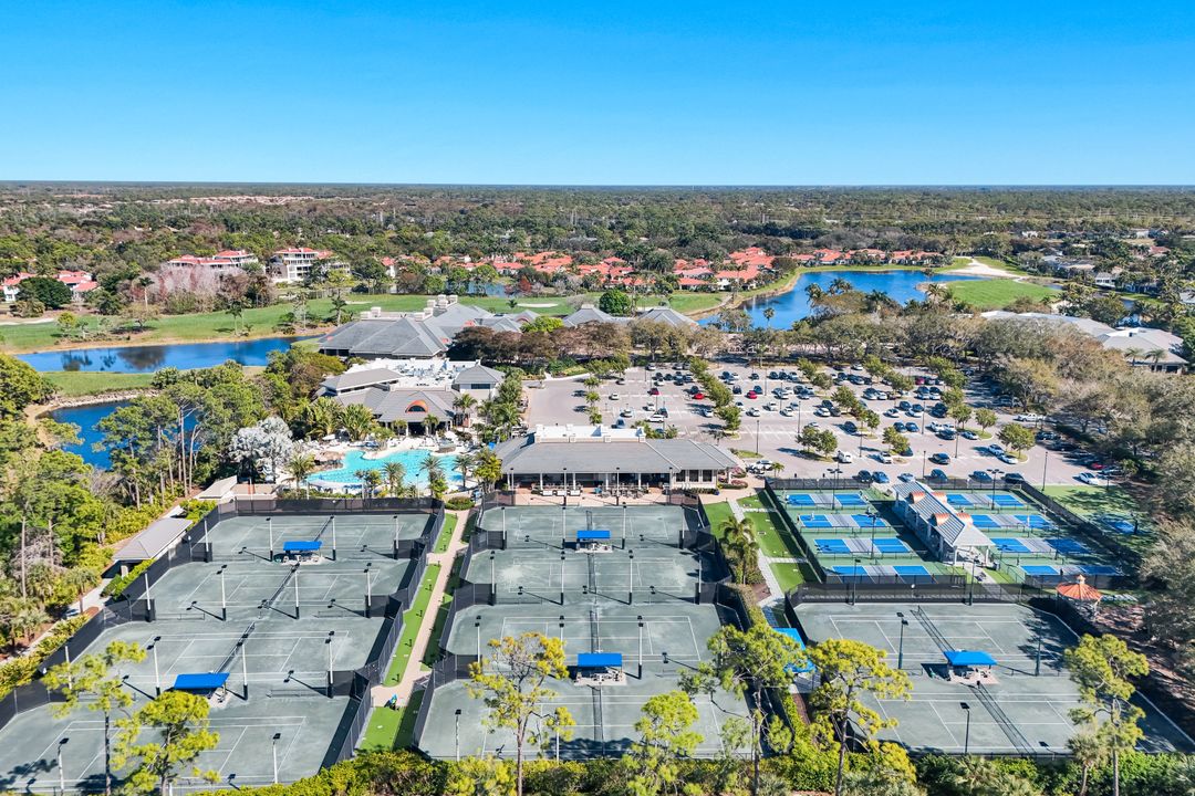 3122 Dahlia Way, Naples, FL 34105