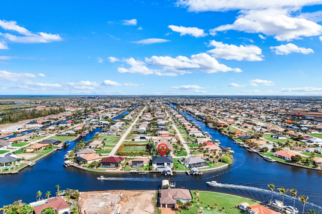 3806 NW 4th St, Cape Coral, FL 33993