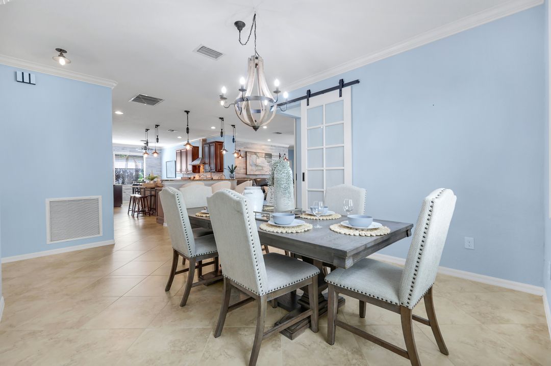 3783 Treasure Cove Cir, Naples, FL 34114