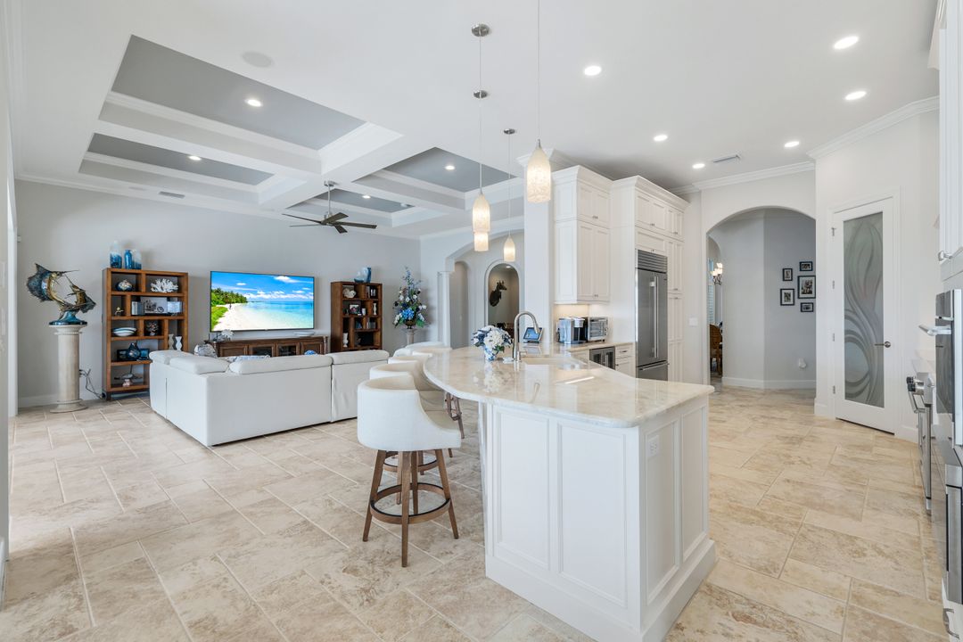 9380 Slate Ct, Naples, FL 34120