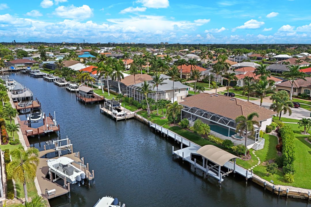 1557 Kingston Ct, Marco Island, FL 34145