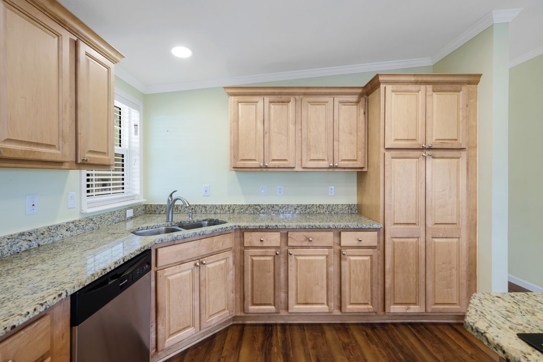 27288 Bourbonniere Dr, Bonita Springs, FL 34135