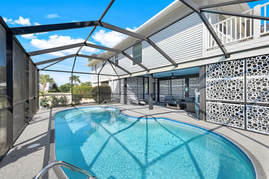 1417 Causey Ct, Sanibel, FL 33957