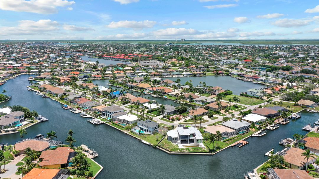 1181 Whiteheart Ct, Marco Island, FL 34145