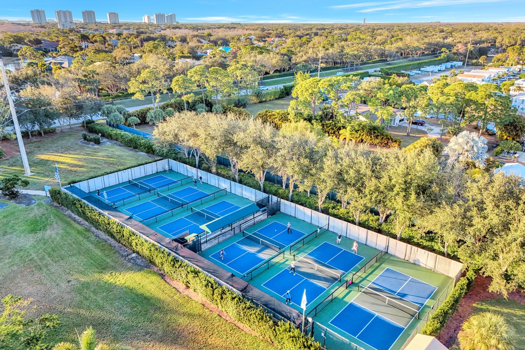 24351 Woodsage Dr, Bonita Springs, FL 34134