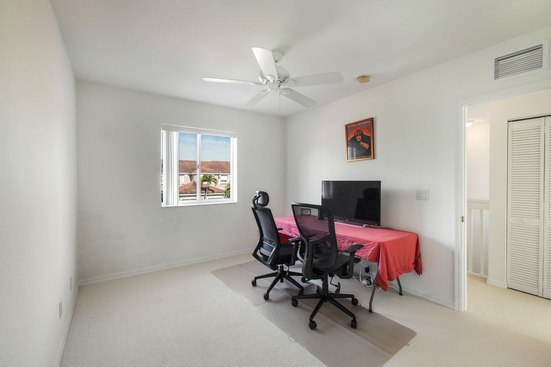 10028 Ravello Blvd, Fort Myers, FL 33905