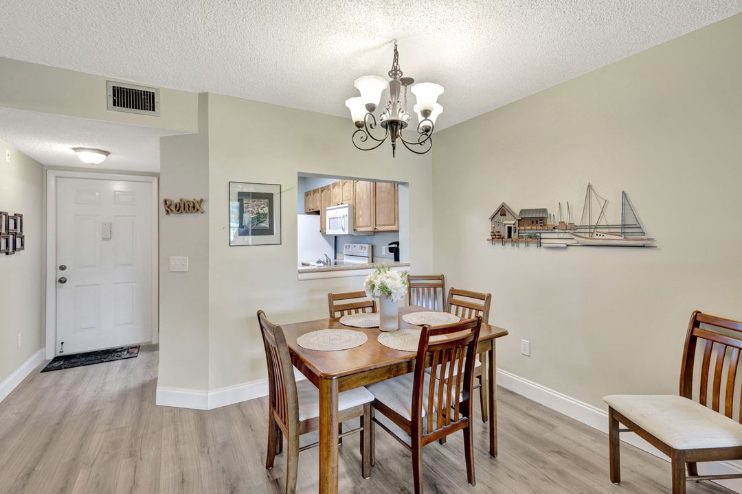 7406 Lake Breeze Dr #314, Fort Myers, FL 33907