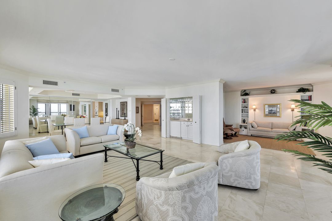 8171 Bay Colony Dr #1704, Naples, FL 34108