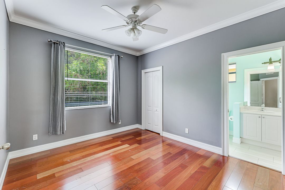 10253 S Silver Palm Dr, Estero, FL 33928