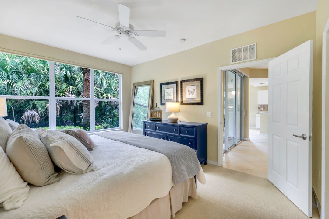 1445 Tiffany Ln #202, Naples, FL 34105