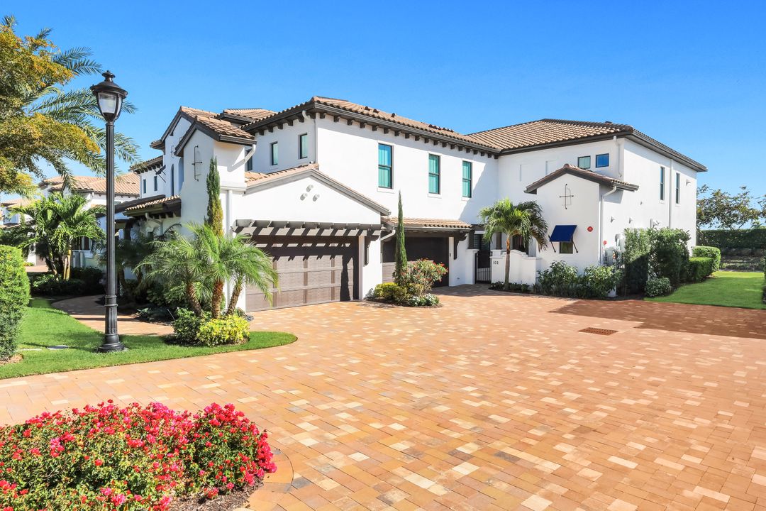 16320 Corsica Way #102, Naples, FL 34110