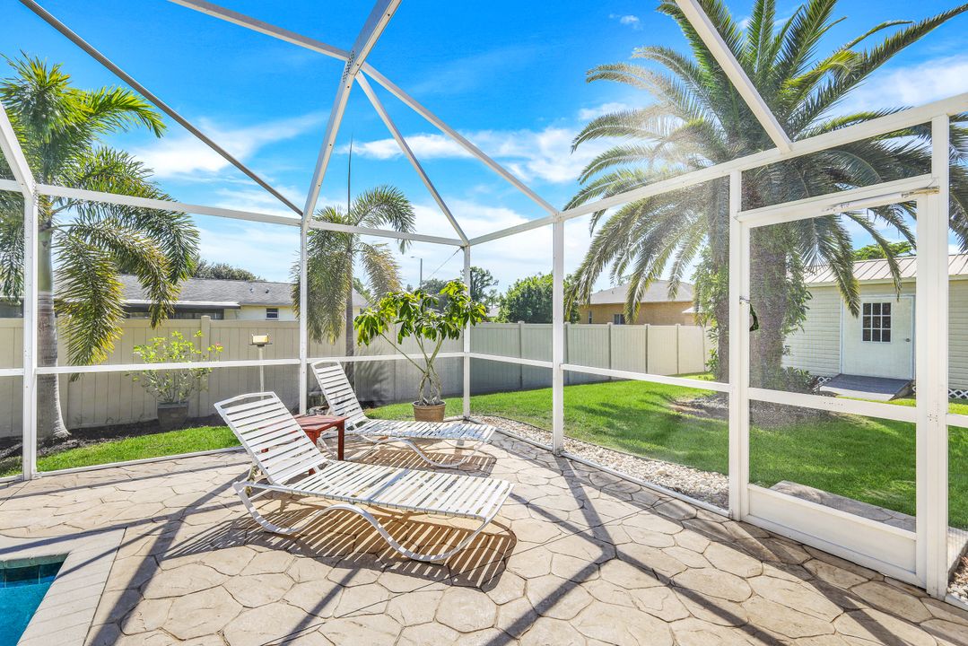 207 Plainfield St, Lehigh Acres, FL 33936