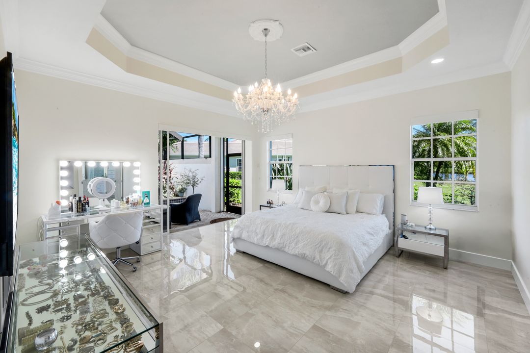 22660 Fairlawn Ct, Estero , FL 34135