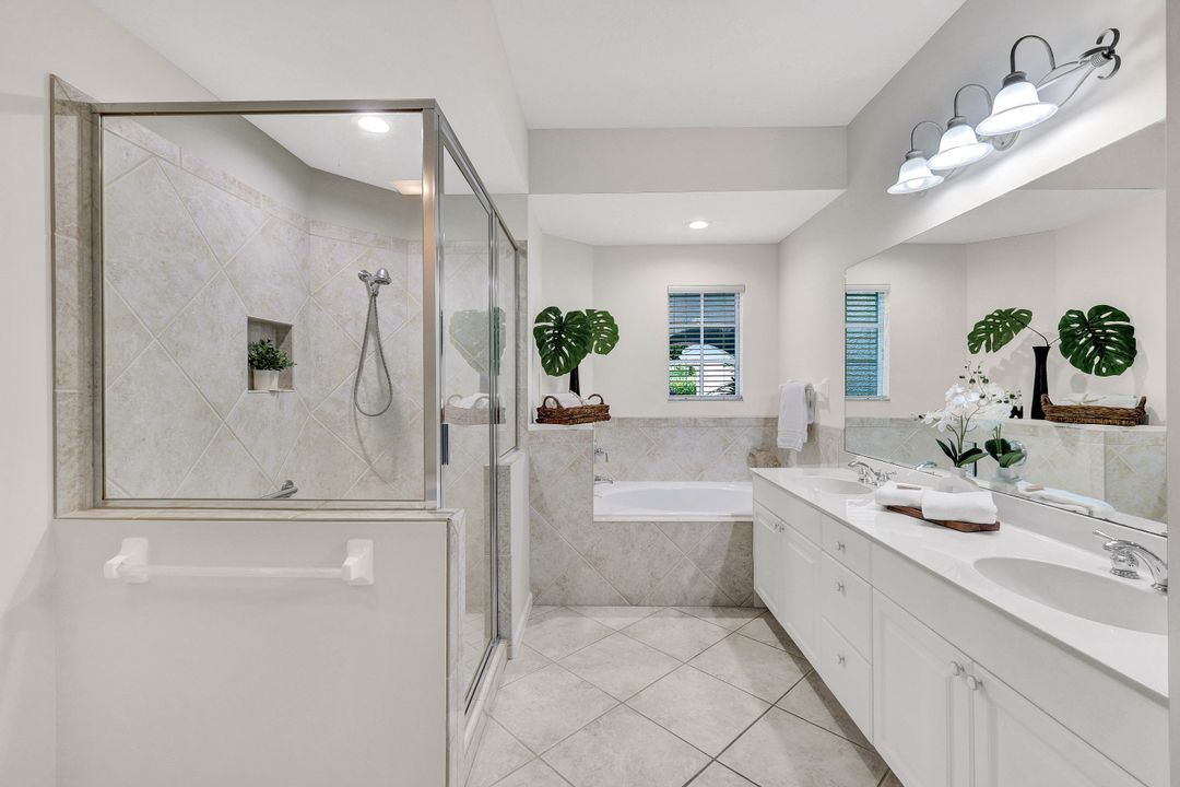 9261 Palmetto Ridge Dr  #102, Bonita Springs, FL 34135