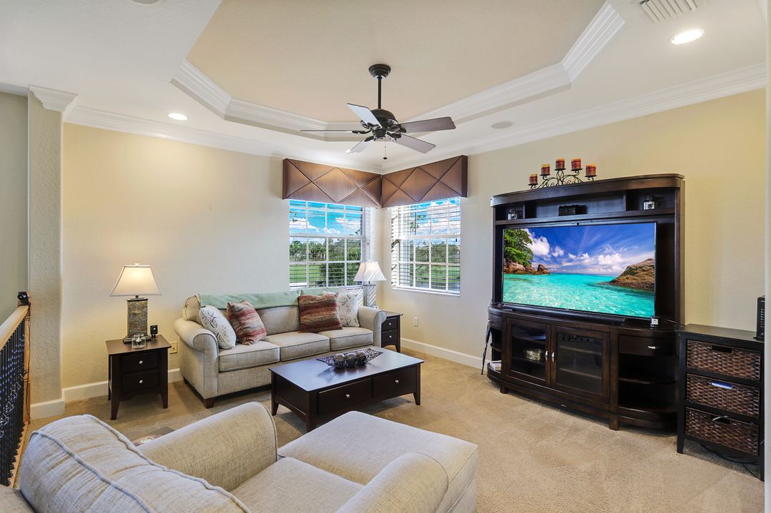 9175 Shale Ct, Naples, FL 34120