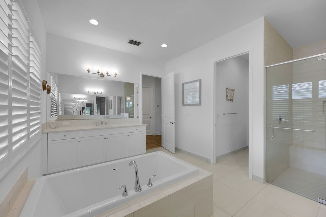 12338 Lavender Ave, Naples, FL 34120