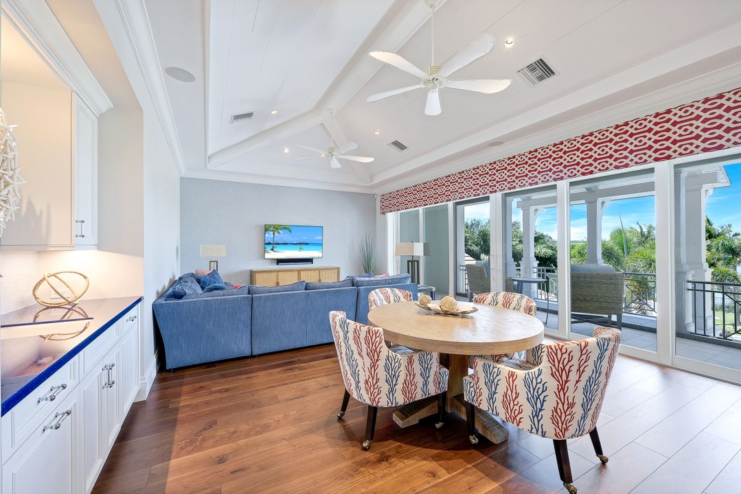 17412 Via Lugano Ct, Miromar Lakes, FL 33913