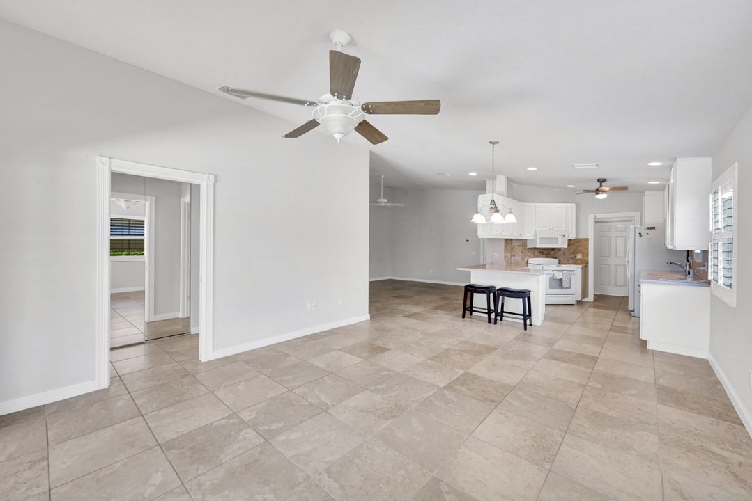 28820 Xenon Way, Bonita Springs, FL 34135