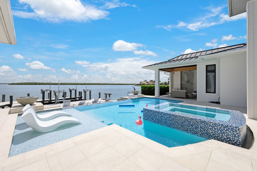 227 Polynesia Ct, Marco Island, FL 34145