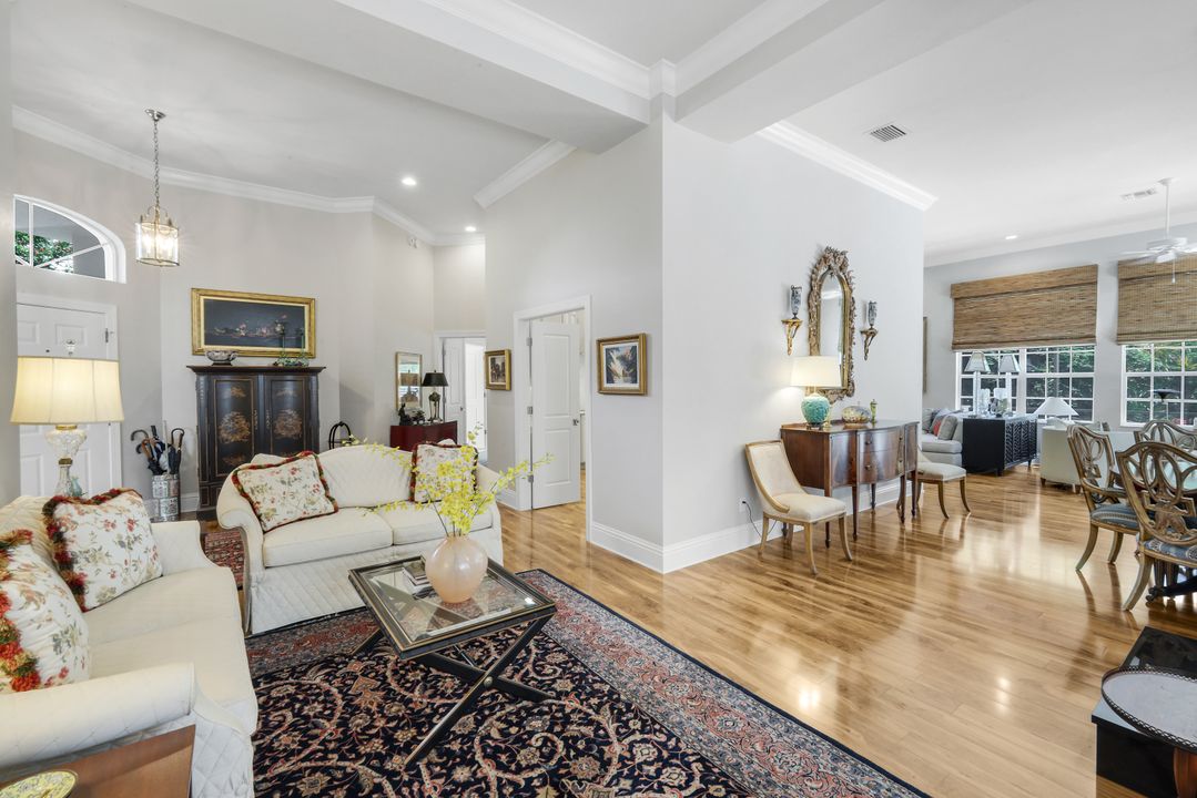 15248 Devon Green Ln, Naples, FL 34110