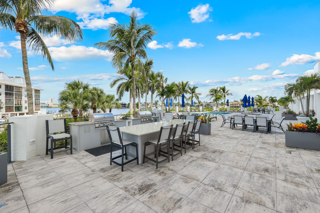 400 Flagship Dr #1206, Naples, FL 34108