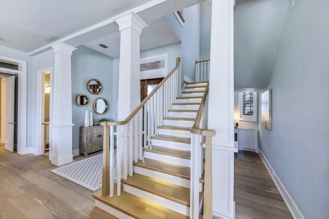 813 Magnolia Ct, Marco Island, FL 34145