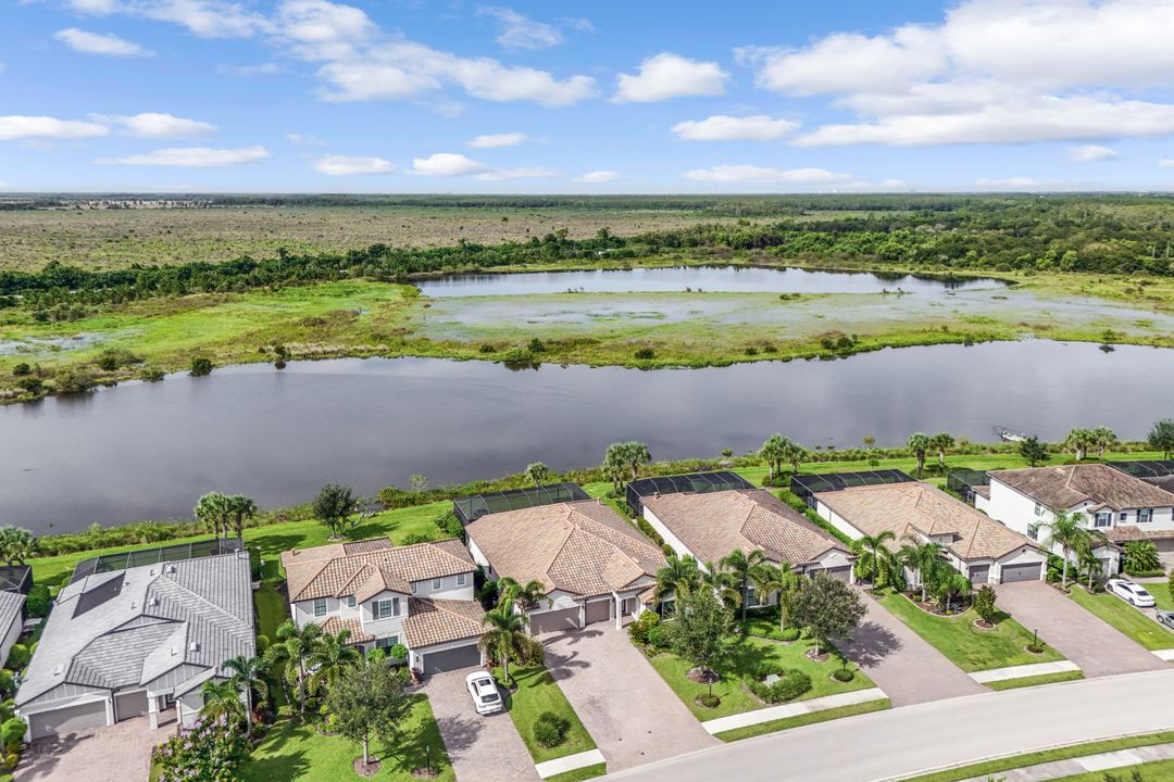 17146 Ashcomb Wy, Estero, FL 33928
