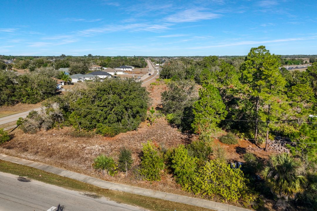 3508 25th St W, Lehigh Acres, FL 33971