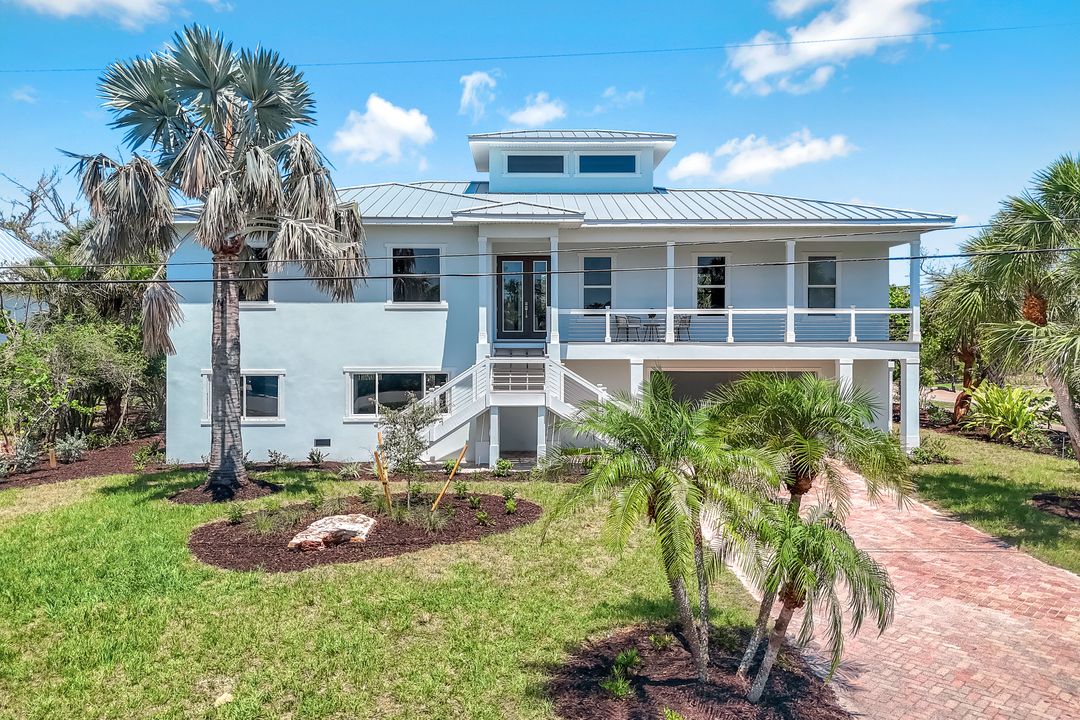 742 Nerita St, Sanibel, FL 33957