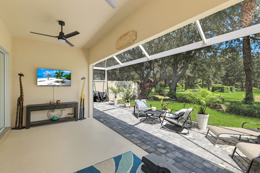 4402 Prescott Ln, Naples, FL 34119