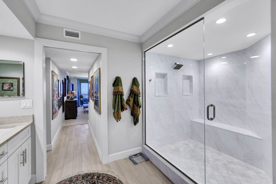 4401 Gulf Shore Blvd N, Naples, FL 34103