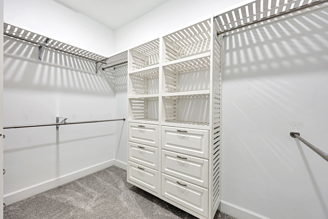 11001 Addison Lk Cir, Fort Myers, FL 33966