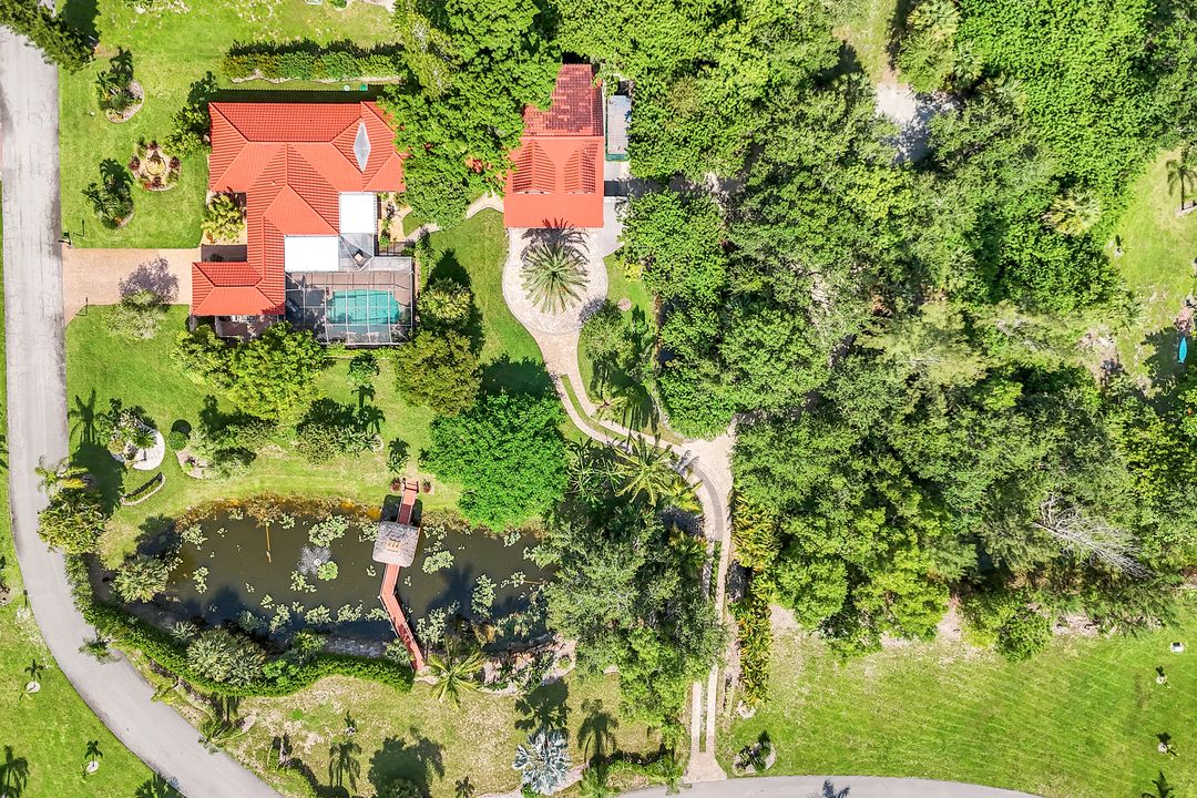 12305 Avida Ln, Bonita Springs, FL 34135
