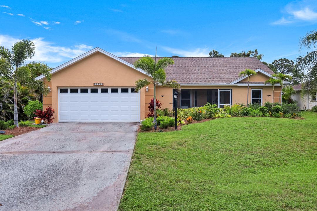 27281 Tortoise Trail, Bonita Springs, FL 34135