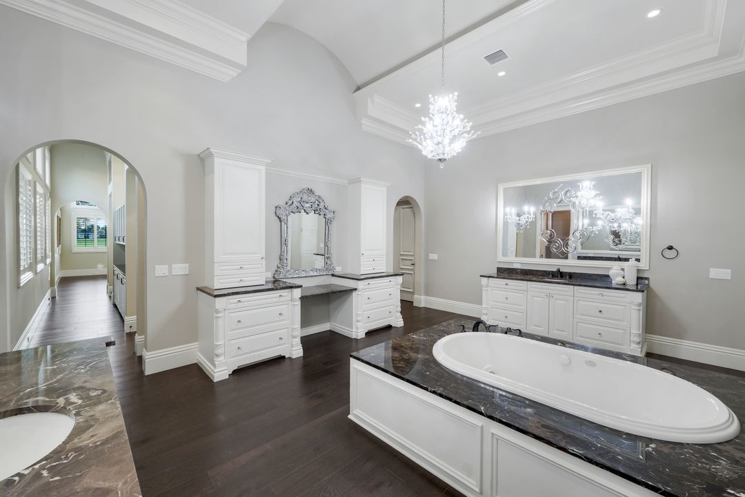 16740 Prato Way, Naples, FL 34110