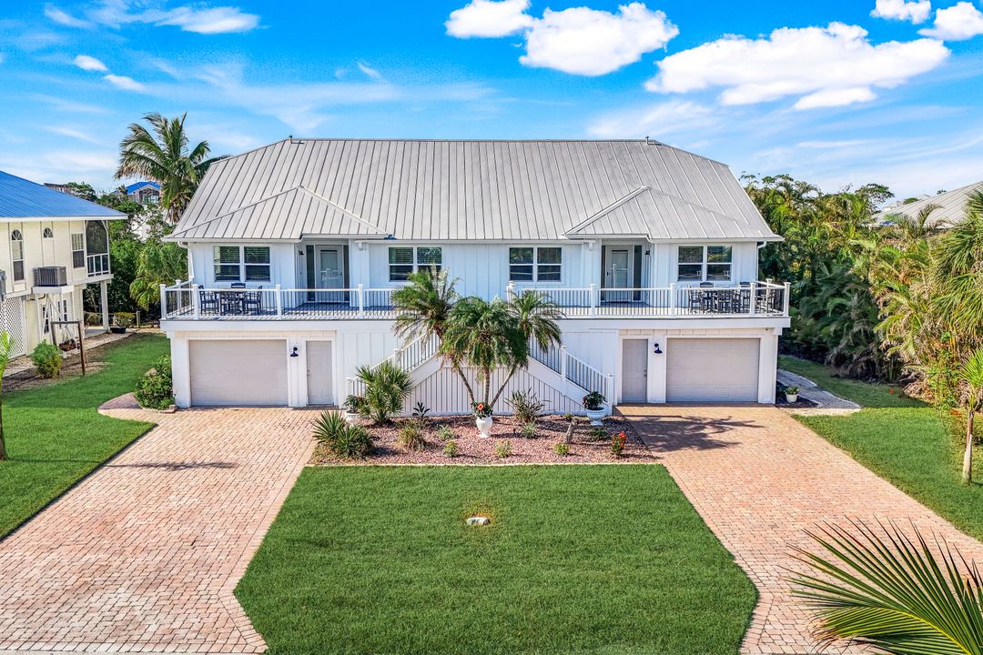 21580 Indian Bayou Dr, Fort Myers Beach, FL 33931