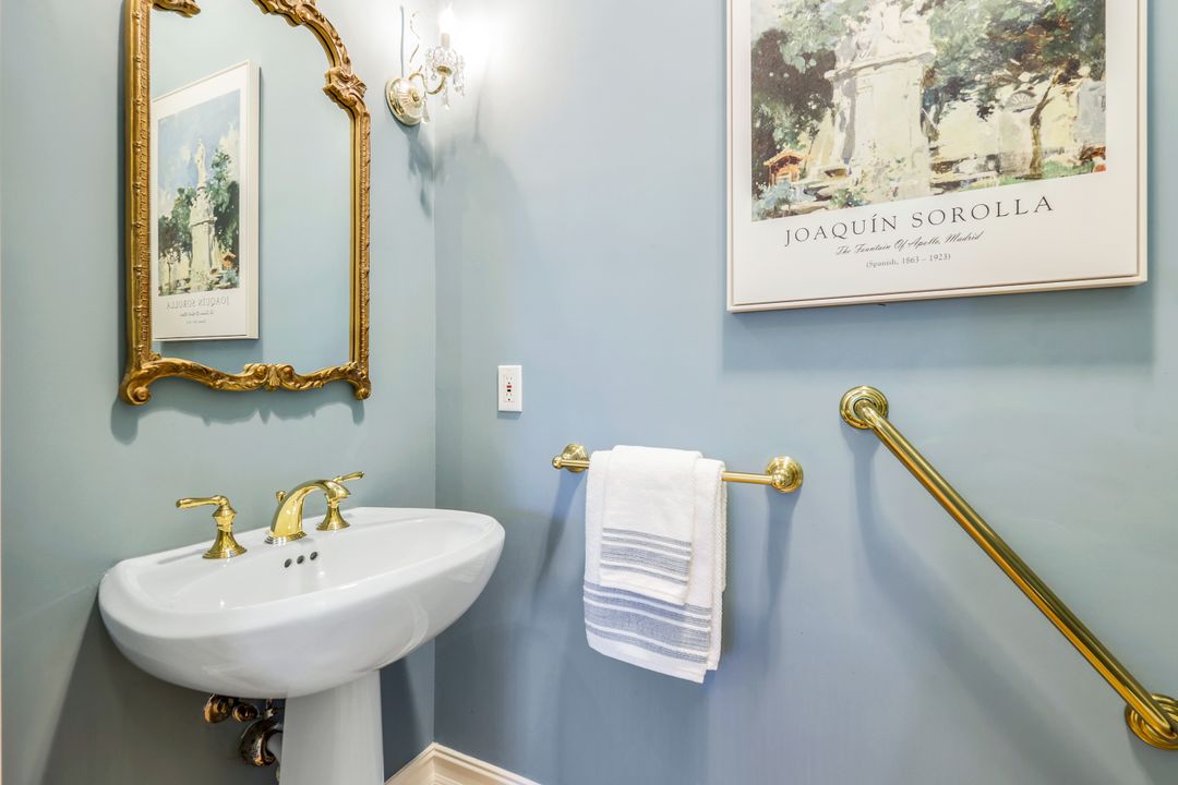 4574 Lighthouse Ln, Naples, FL 34112