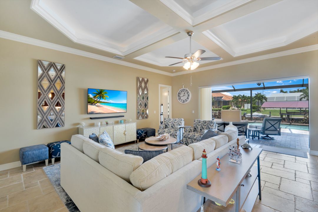 1621 SW 43rd Terrace, Cape Coral, FL 33914