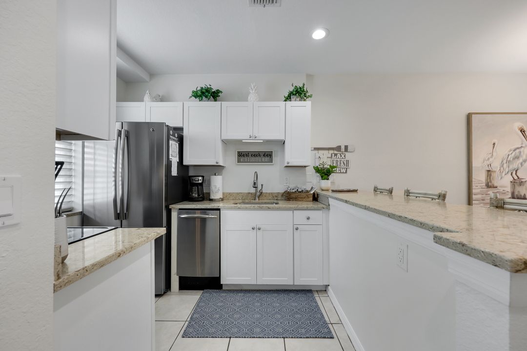 160 Palm St #208, Marco Island, FL 34145