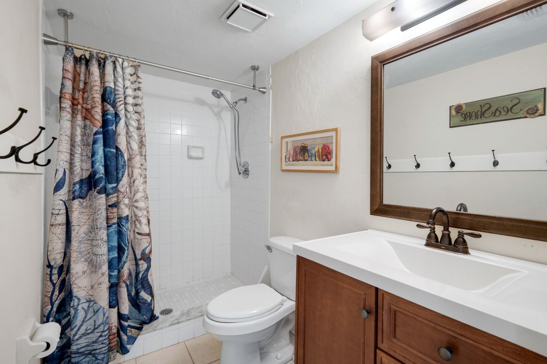 13240 White Marsh Ln #7, Fort Myers, FL 33912
