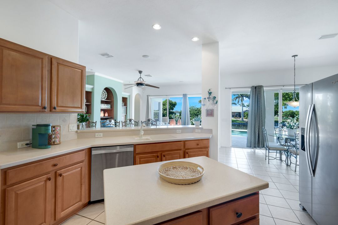 1206 NW 18th Terrace, Cape Coral, FL 33993