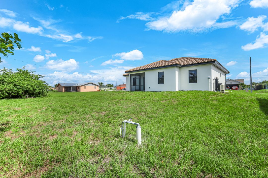 4409 5th St W, Lehigh Acres, FL 33971