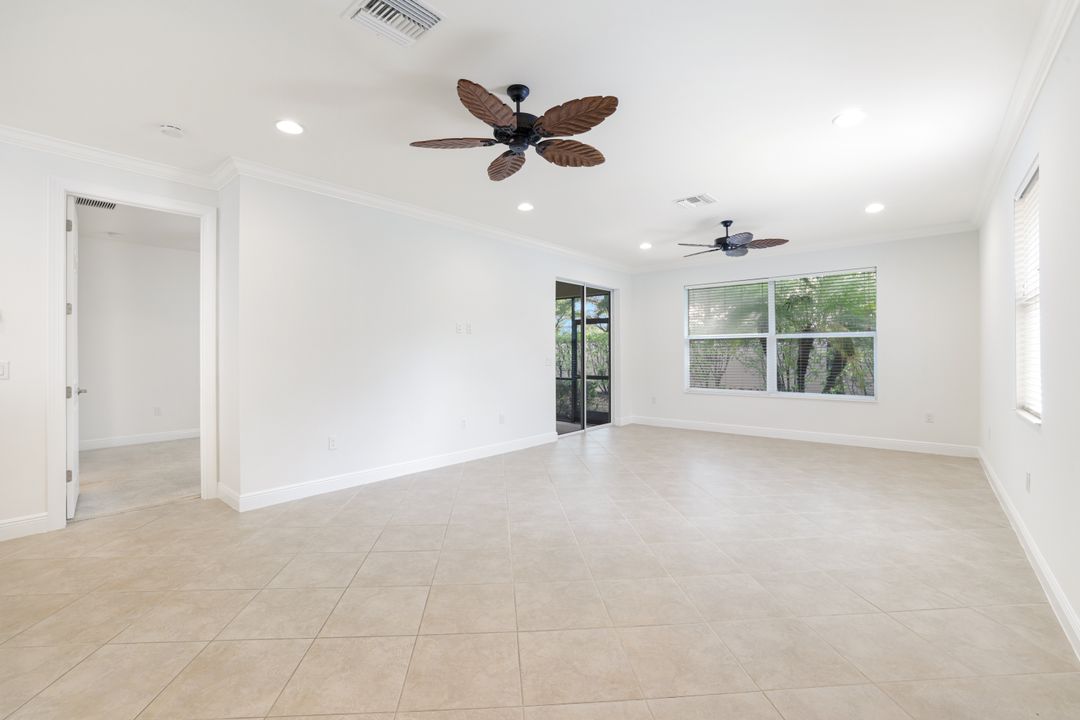 13366 Kent St, Naples, FL 34109
