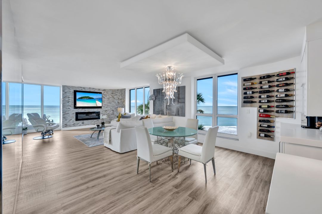 3115 Gulf Shore Blvd N #205-S, Naples, FL 34103