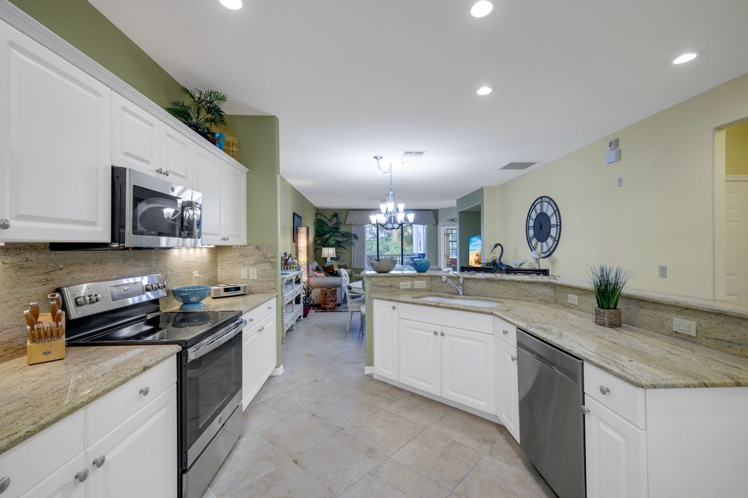 4864 Hampshire Ct #203, Naples, FL 34112