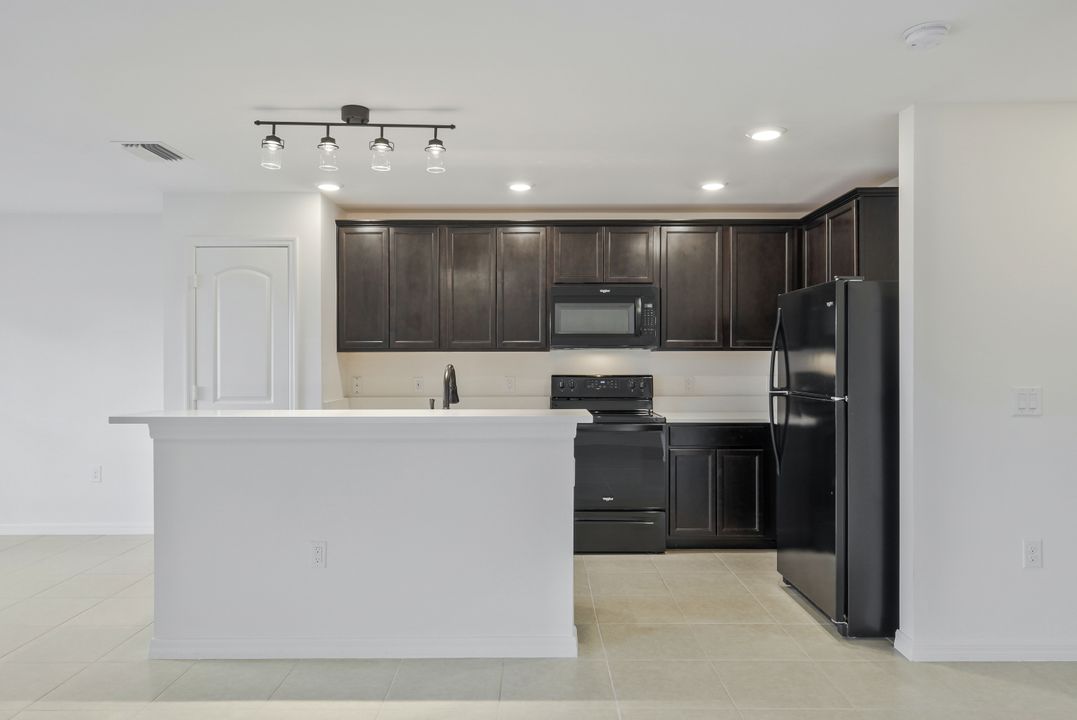 814 La Salle Ave, Fort Myers, FL 33913