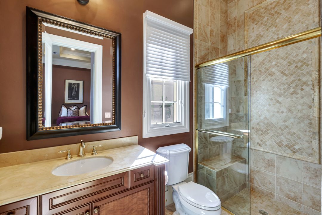 2249 Miramonte Ct, Naples, FL 34105